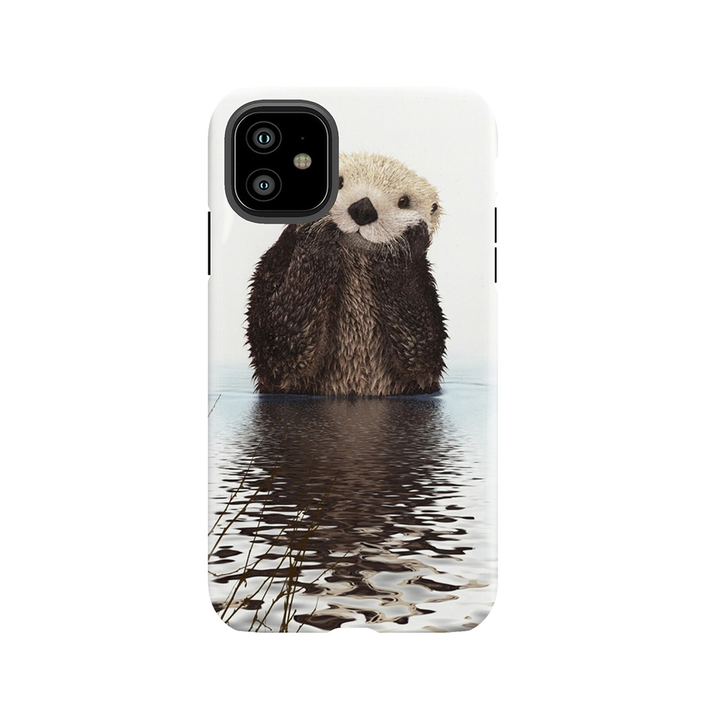 Adorable Smiling Otter In Lake Tough Phone Case
