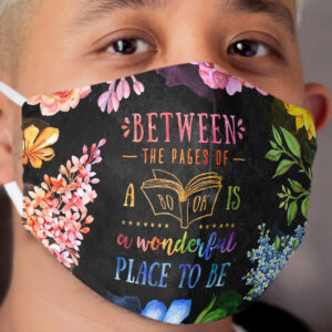 Between the pages (black) Cloth Face Mask