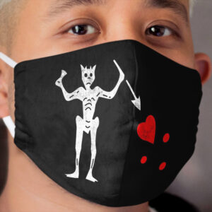 Blackbeard Pirate Flag Jolly Roger Skull Black Bones Blood Graphic Cloth Face Mask