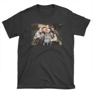 BTS/Bangtan Sonyeondan - Fire Group Photo T-shirt Tee