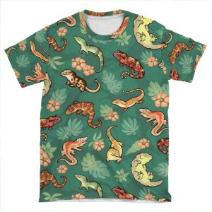 Gecko Family In Green AOP T-shirt Tee