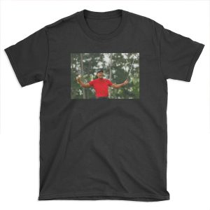 Tiger Woods celebrating his victory at the Masters T-shirt Tee