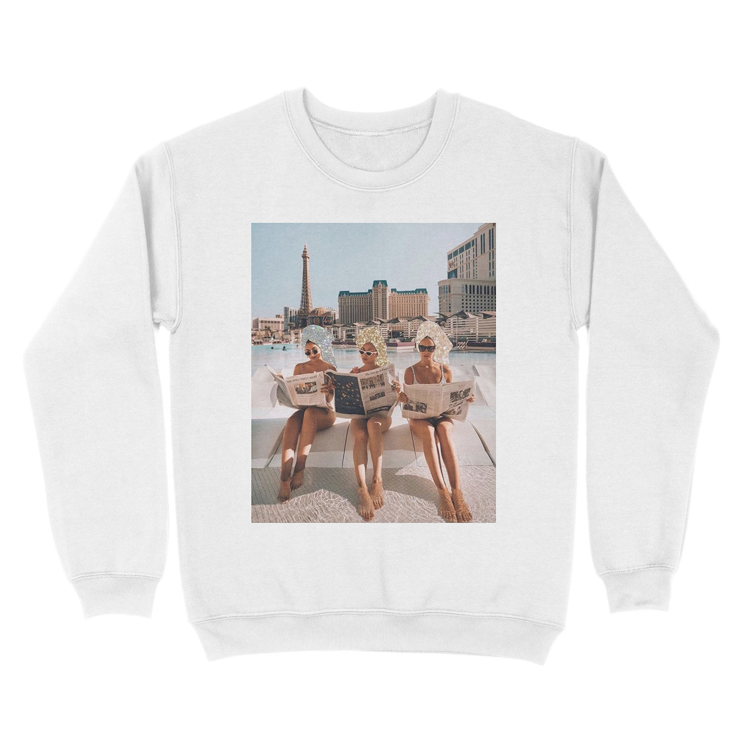 Fashion Vintage Aesthetic Girls Reading Newspapers Unisex Crewneck Sweatshirt - Image 2