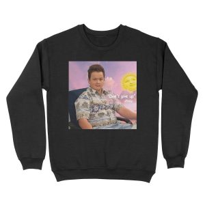 Gibby say Don't give up. iCarly Unisex Crewneck Sweatshirt