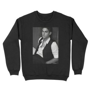 Hero Fiennes Tiffin - TINGS Magazine Unisex Crewneck Sweatshirt