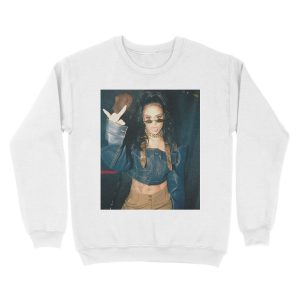 Alternative view of Kehlani Print Unisex Crewneck Sweatshirt