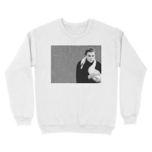 Alternative view of leo and the swan Unisex Crewneck Sweatshirt