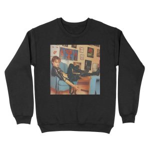 Leonardo DiCaprio - Black Leather Unisex Crewneck Sweatshirt