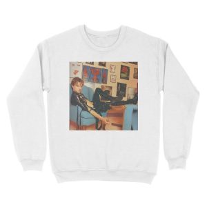 Alternative view of Leonardo DiCaprio - Black Leather Unisex Crewneck Sweatshirt