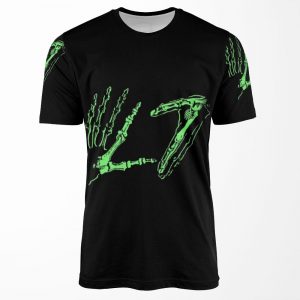 L7 All-over-print T-shirt