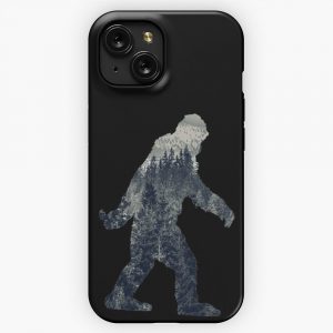 A Sasquatch Silhouette In The North iPhone 15 Slim Phone Case Cover