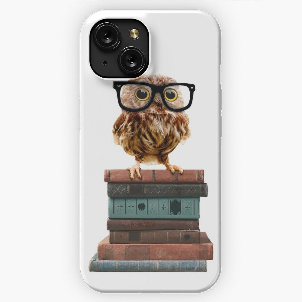 Adorable Nerdy Owl With Glasses On Books iPhone 15 Slim Phone Case Cover