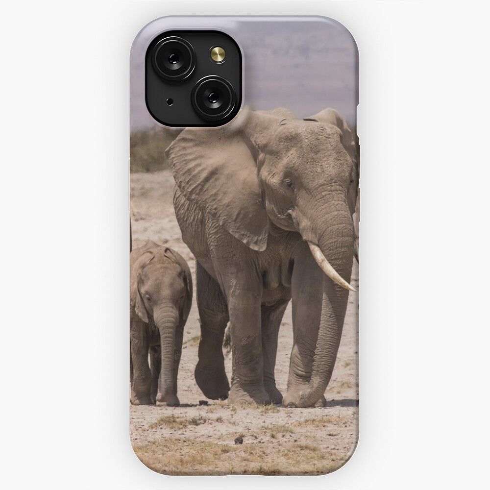 African Elephant Family iPhone 15 Slim Phone Case Cover