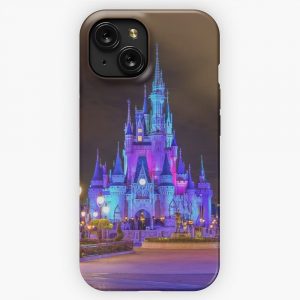 Castle iPhone 15 Slim Phone Case Cover